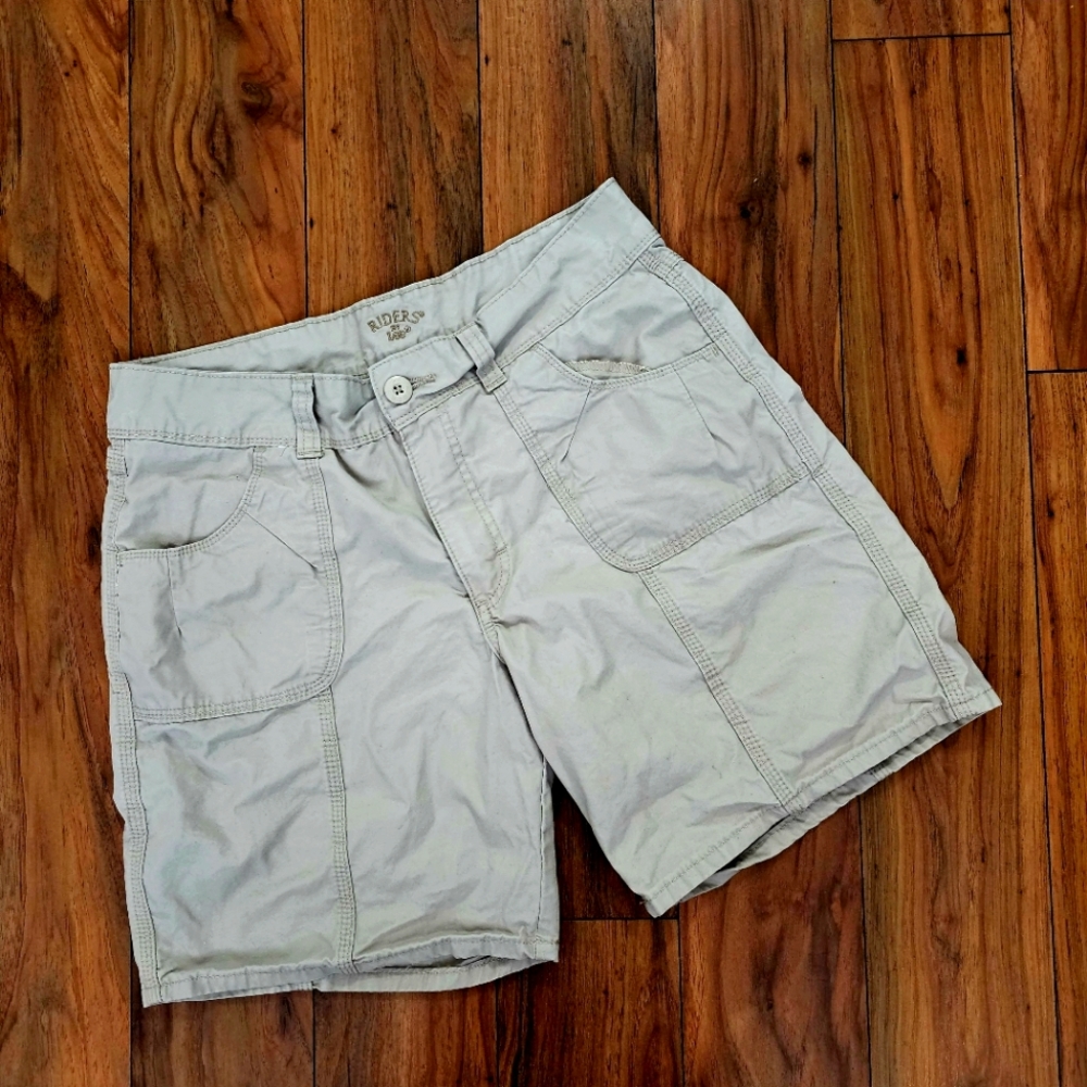 Women's Size 12M khaki shorts